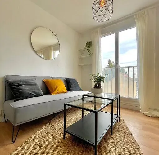 Superbe Studio Avec Parking Gratuit Sur Place