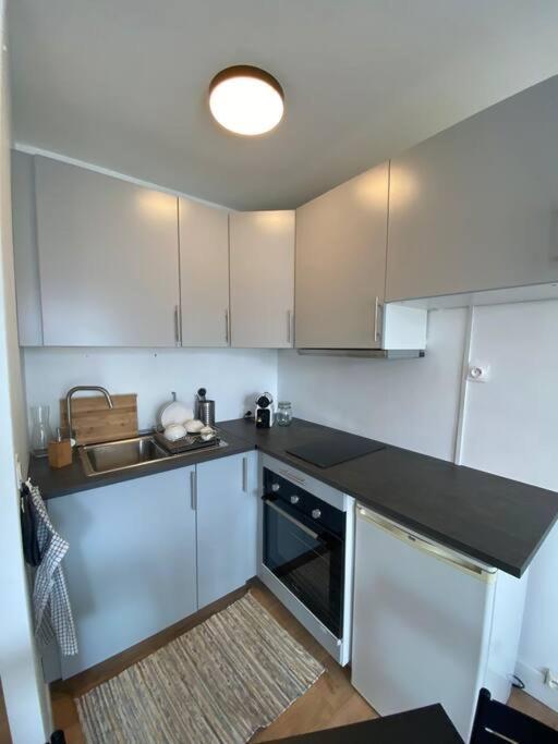Superbe Avec Parking Gratuit Sur Place Apartment
