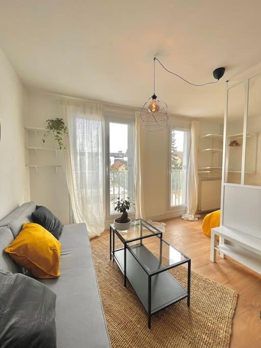 Apartment Superbe Avec Parking Gratuit Sur Place Paray-Vieille-Poste